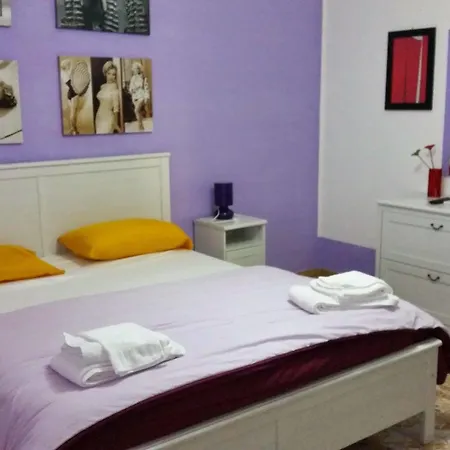 Bed & Breakfast Colors *