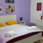 Nocleg ze śniadaniem Colors 3*