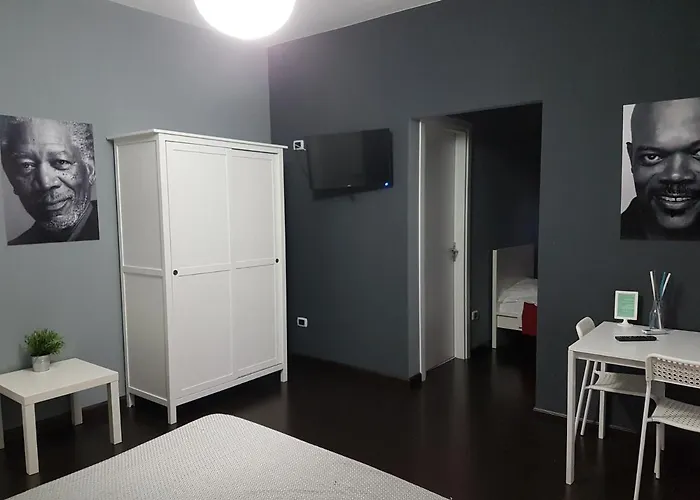 Colors 塞利亚马里纳