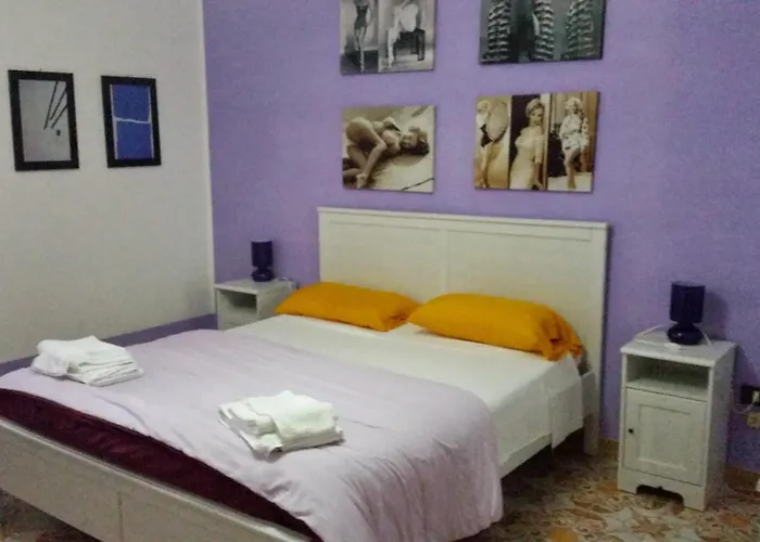 Alojamento de Acomodação e Pequeno-almoço Colors 3*