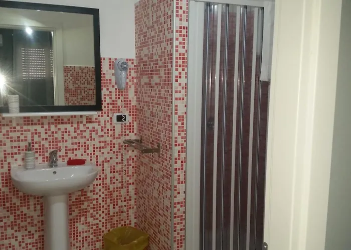 Alojamento de Acomodação e Pequeno-almoço Colors Sellia Marina